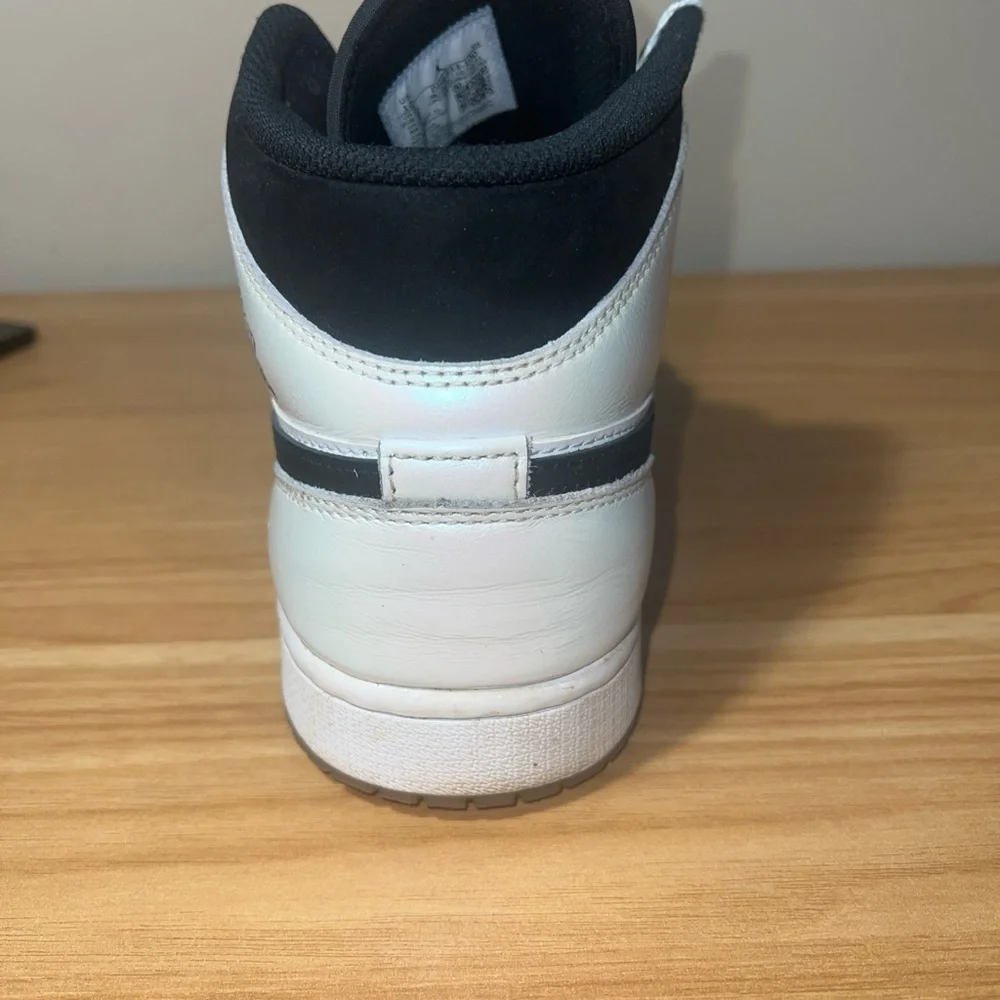 Jordan 1 mid diamond size 10.5 - Picture 12 of 16